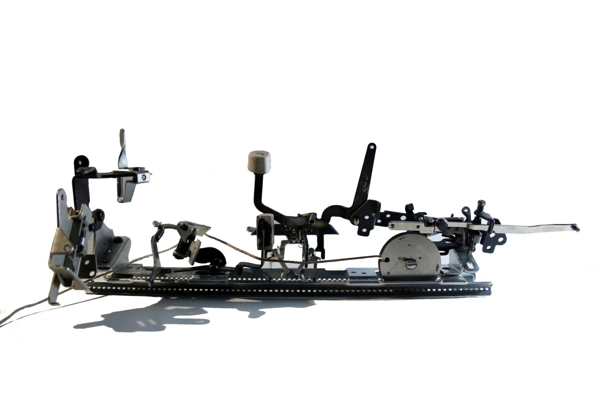 LDAR_Huachen_Zhang_First-Stage-of-Typewriter-reassemble.jpg