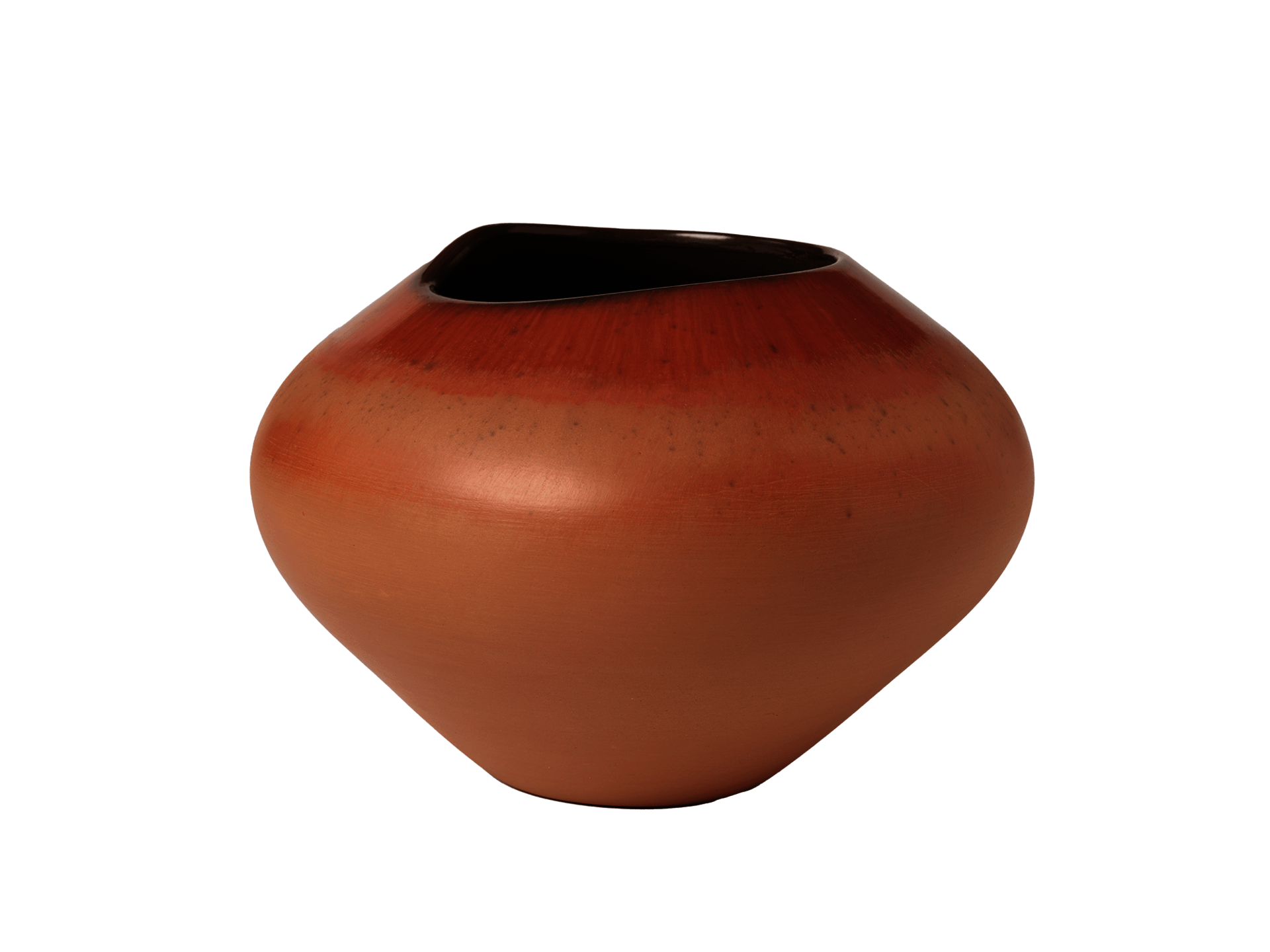 Light brown ceramic pot with a wavy, circular lip at the opening