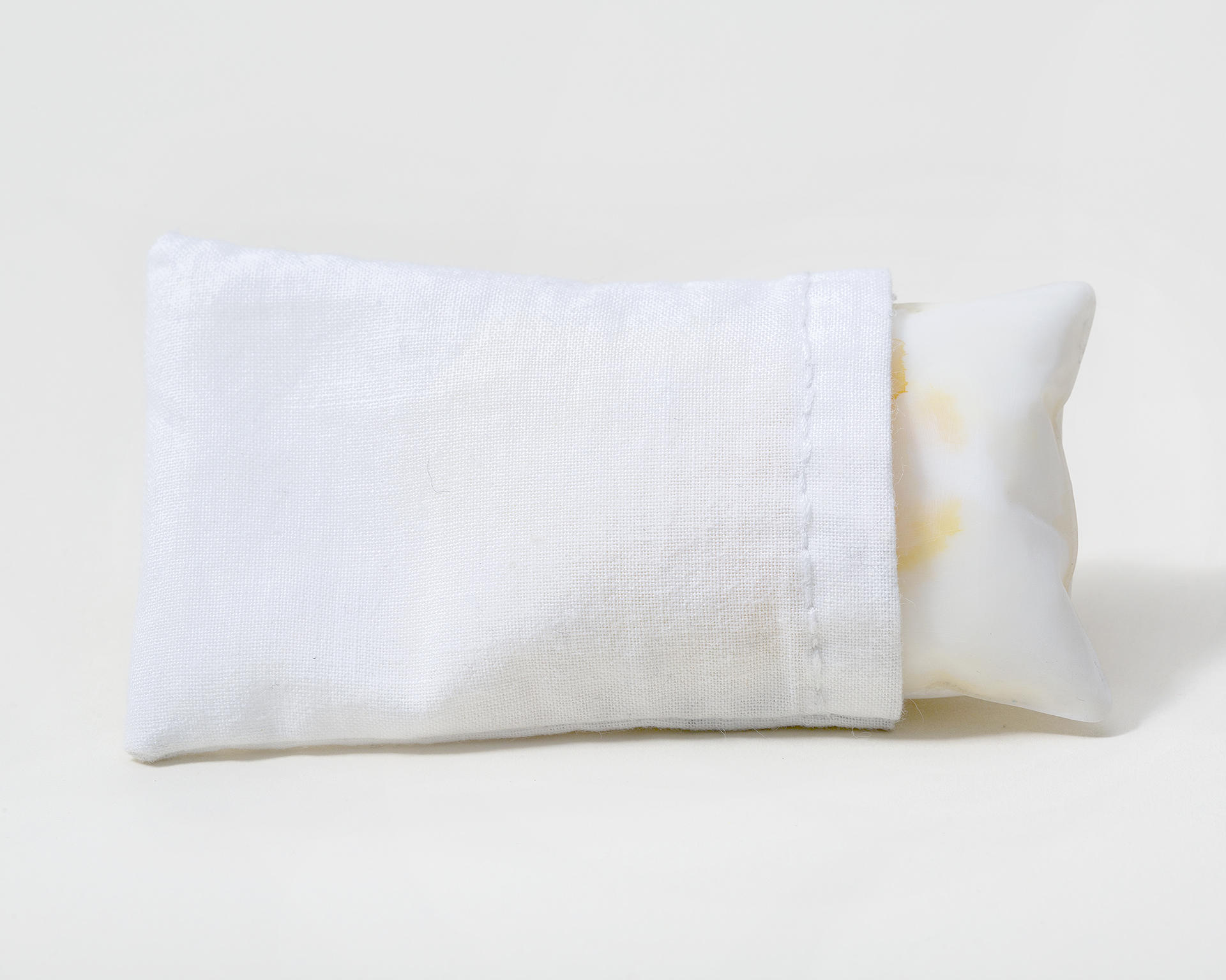 베개 [begae] (Pillow), cover by pillow case 