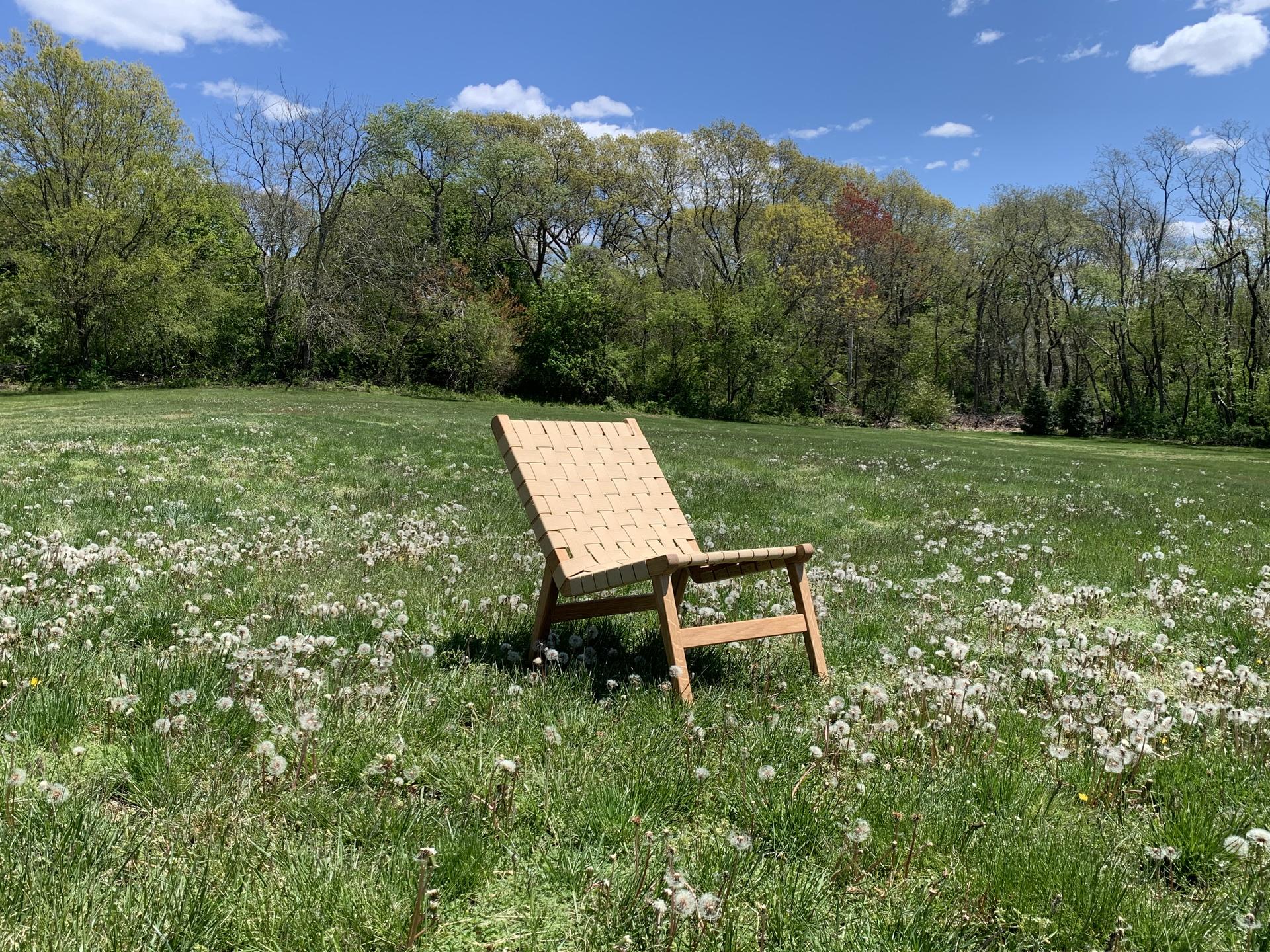 In making my lounge chair, I wanted to give the user a sensation of suspension; the use of a soft, woven material accomplishes this goal, offering  a feeling of floating to those who sit.