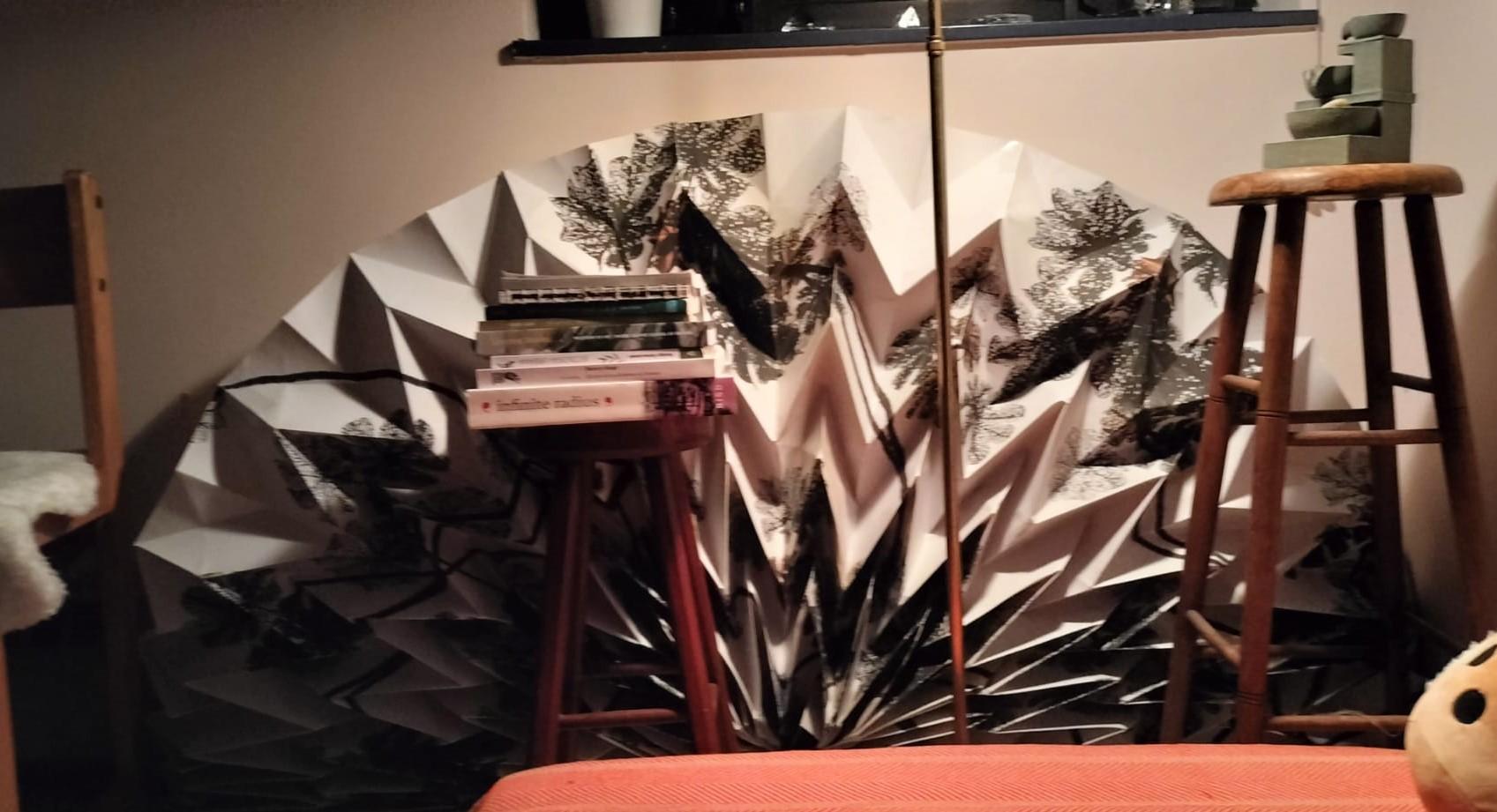 Living room decor inspired by origami fan.