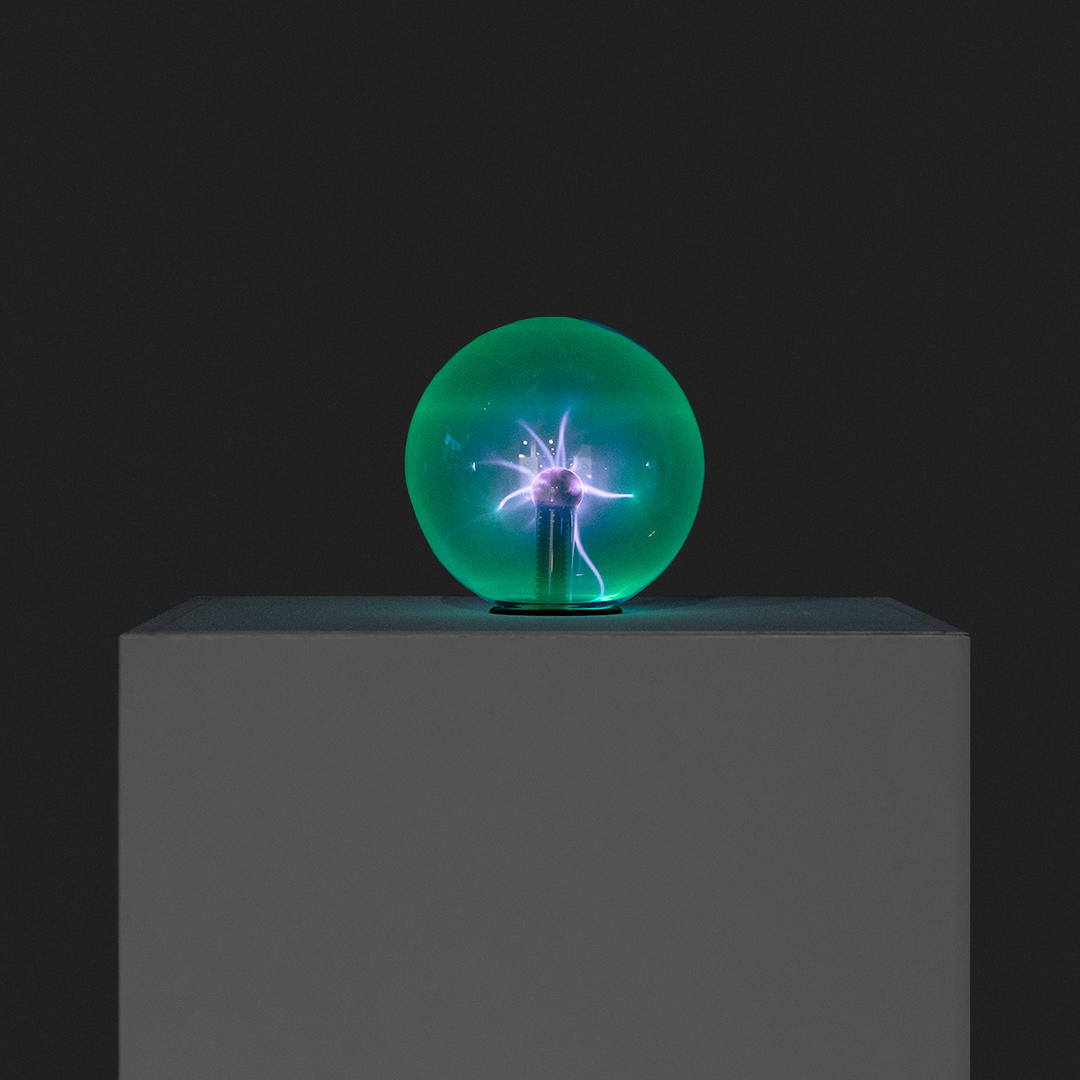 A green lightning ball with a shrill noise.