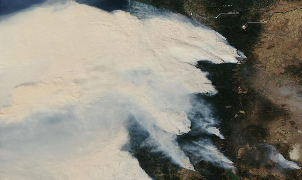 aerial photo of oregon fires