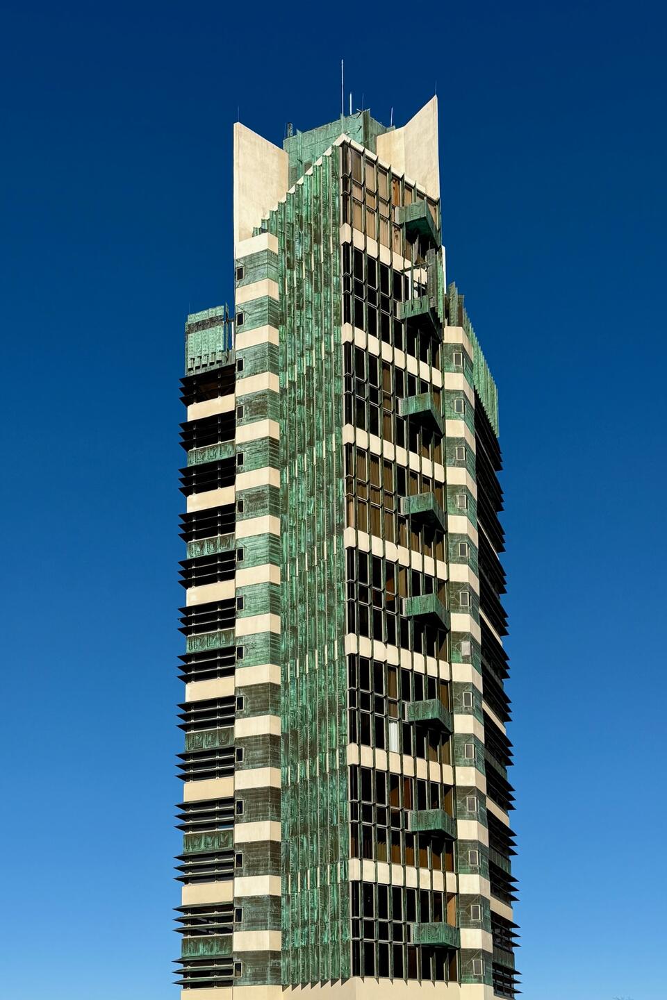 Price Tower